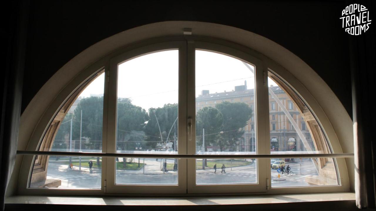 People Travel Rooms Bologna Bagian luar foto