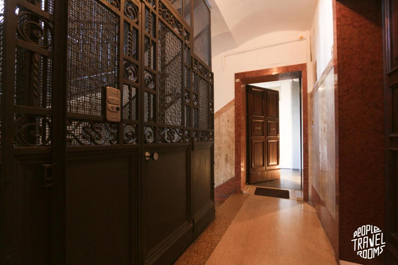 People Travel Rooms Bologna Bagian luar foto